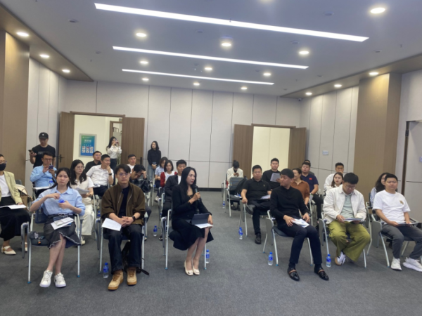 配资炒股平台官方网站 昆明经开区工商联举办“五四青年·扬帆出海”企业出海主题沙龙